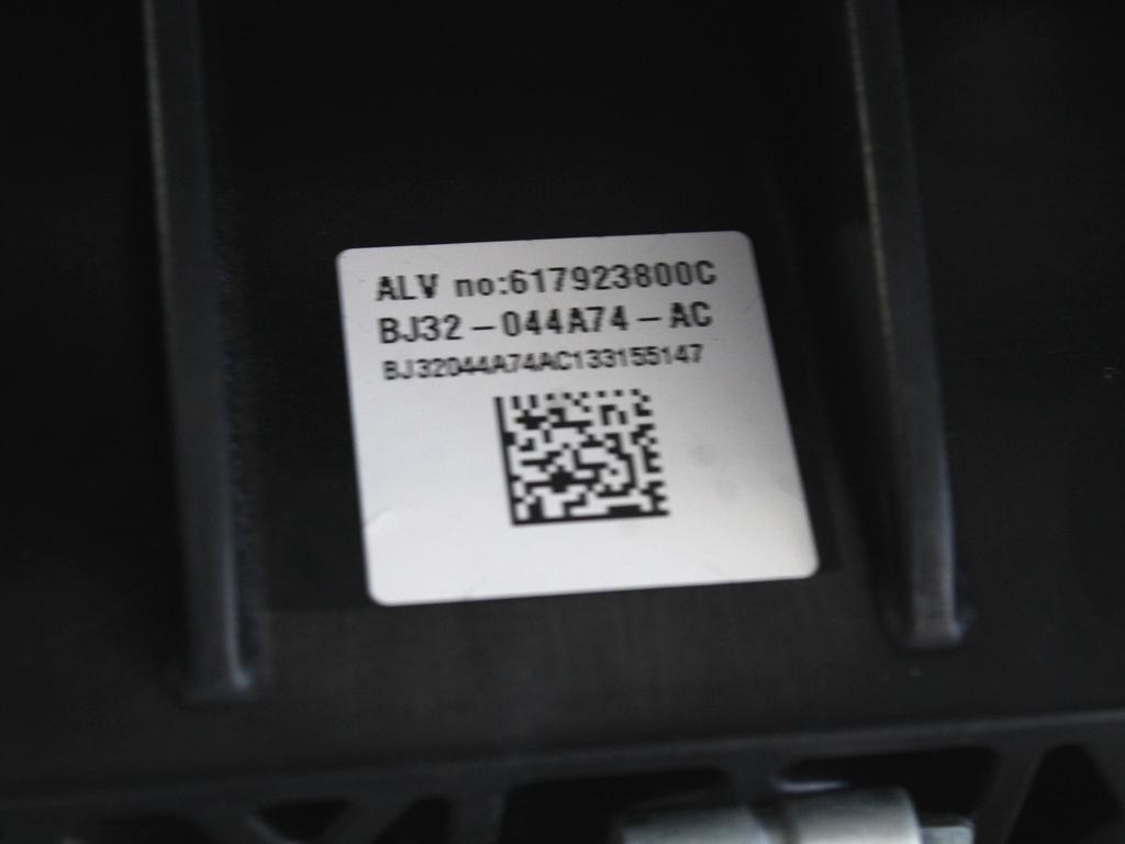 KIT AIRBAG KOMPLET OEM N. 9818 KIT AIRBAG COMPLETO ORIGINAL REZERVNI DEL LAND ROVER RANGE ROVER EVOQUE L538 (2012 - 2016)DIESEL LETNIK 2013