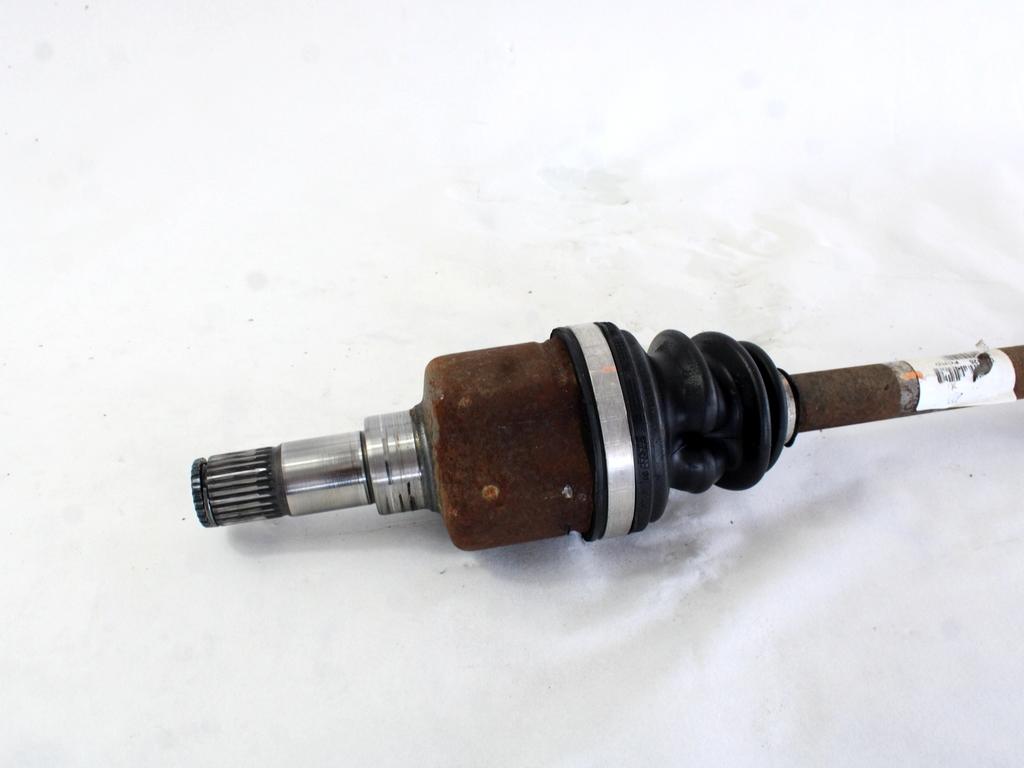 LEVA SPREDNJA POGONSKA GRED  OEM N. 1685799 ORIGINAL REZERVNI DEL FORD FOCUS DA HCP DP MK2 R BER/SW (2008 - 2011) BENZINA/GPL LETNIK 2009