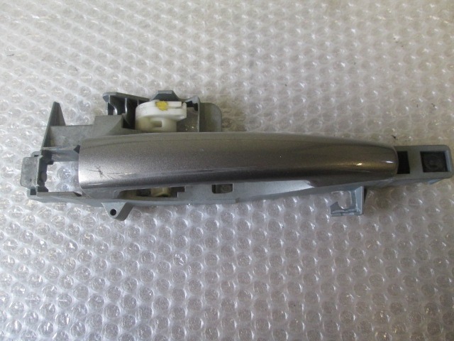 ZUNANJA KLJUKA ZADNJA DESNA VRATA OEM N. 9101ER ORIGINAL REZERVNI DEL PEUGEOT 407 6C 6D 6E BER/SW (2004 - 06/2008) DIESEL LETNIK 2005