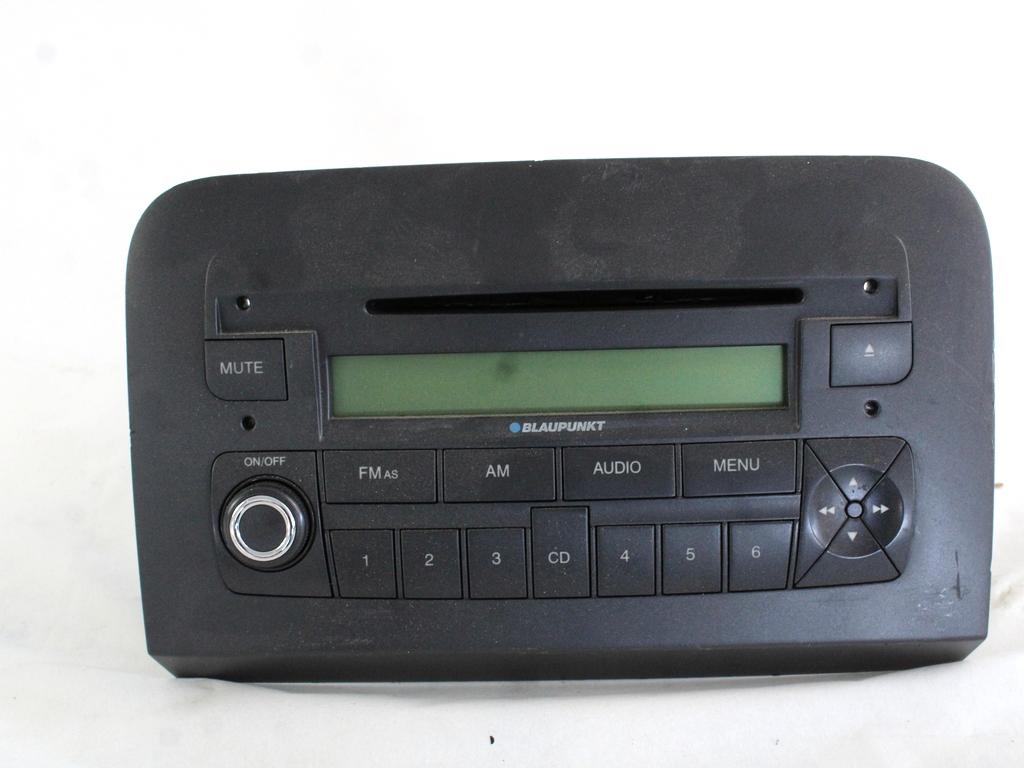 RADIO CD / OJACEVALNIK / IMETNIK HIFI OEM N. 735432332 ORIGINAL REZERVNI DEL FIAT CROMA 194 MK2 R (11-2007 - 2010) DIESEL LETNIK 2007