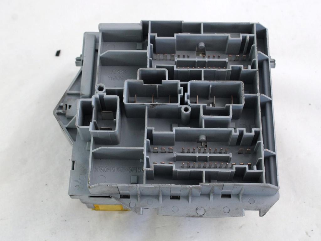 VAROVALKE/RELE' OEM N. 51804120 ORIGINAL REZERVNI DEL FIAT CROMA 194 MK2 R (11-2007 - 2010) DIESEL LETNIK 2007