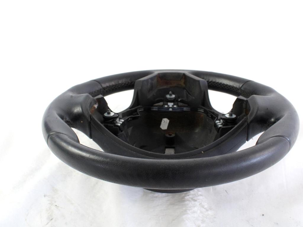 VOLAN OEM N. 71749914 ORIGINAL REZERVNI DEL FIAT CROMA 194 MK2 R (11-2007 - 2010) DIESEL LETNIK 2007