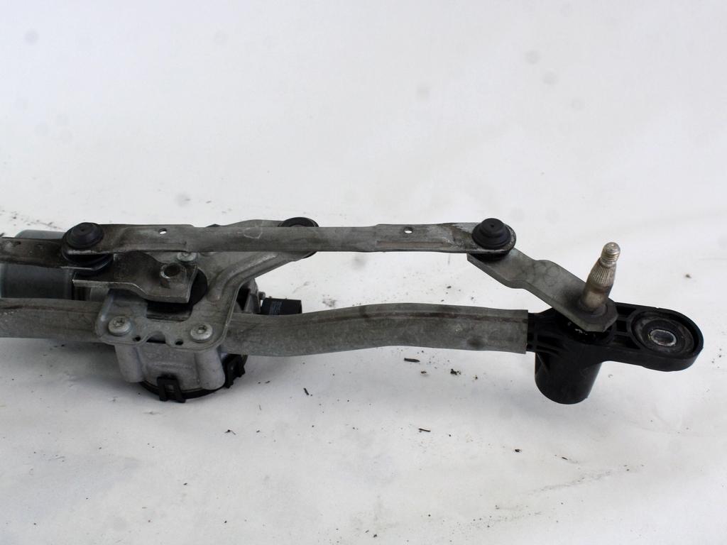 MOTORCEK PREDNJIH BRISALCEV OEM N. 51708219 ORIGINAL REZERVNI DEL FIAT CROMA 194 MK2 R (11-2007 - 2010) DIESEL LETNIK 2007