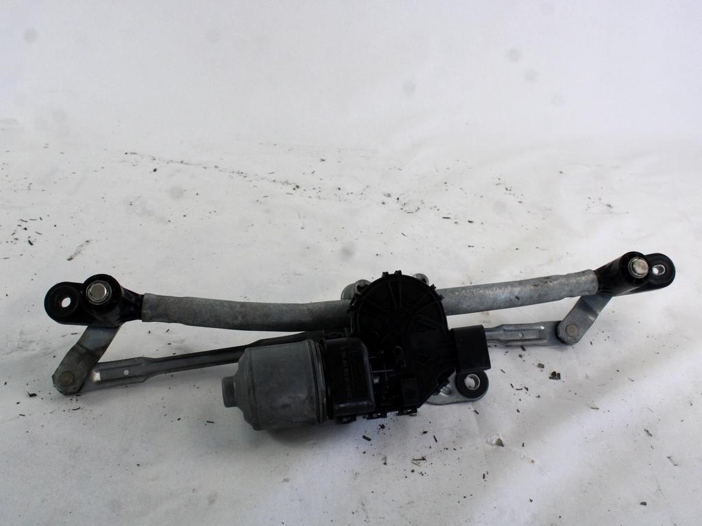 MOTORCEK PREDNJIH BRISALCEV OEM N. 51708219 ORIGINAL REZERVNI DEL FIAT CROMA 194 MK2 R (11-2007 - 2010) DIESEL LETNIK 2007