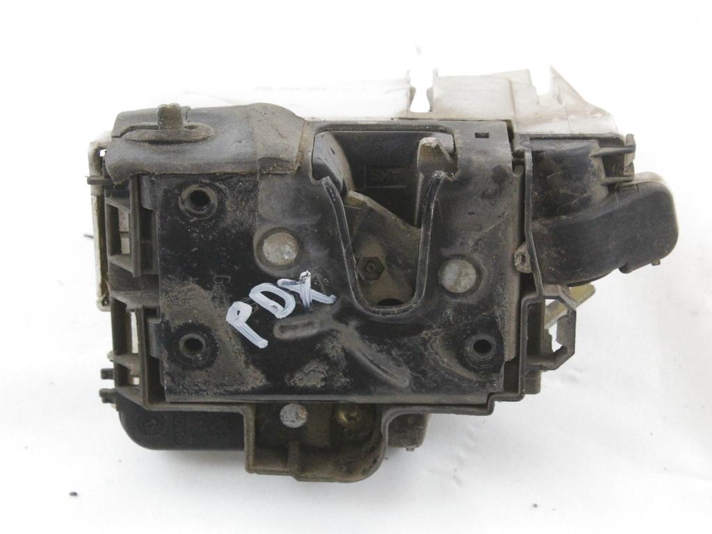 CENTRALNO ZAKLEPANJE ZADNJIH DESNIH VRAT OEM N. 6N4839016C ORIGINAL REZERVNI DEL VOLKSWAGEN POLO 6N2 (10/1999 - 04/2002)BENZINA LETNIK 2000