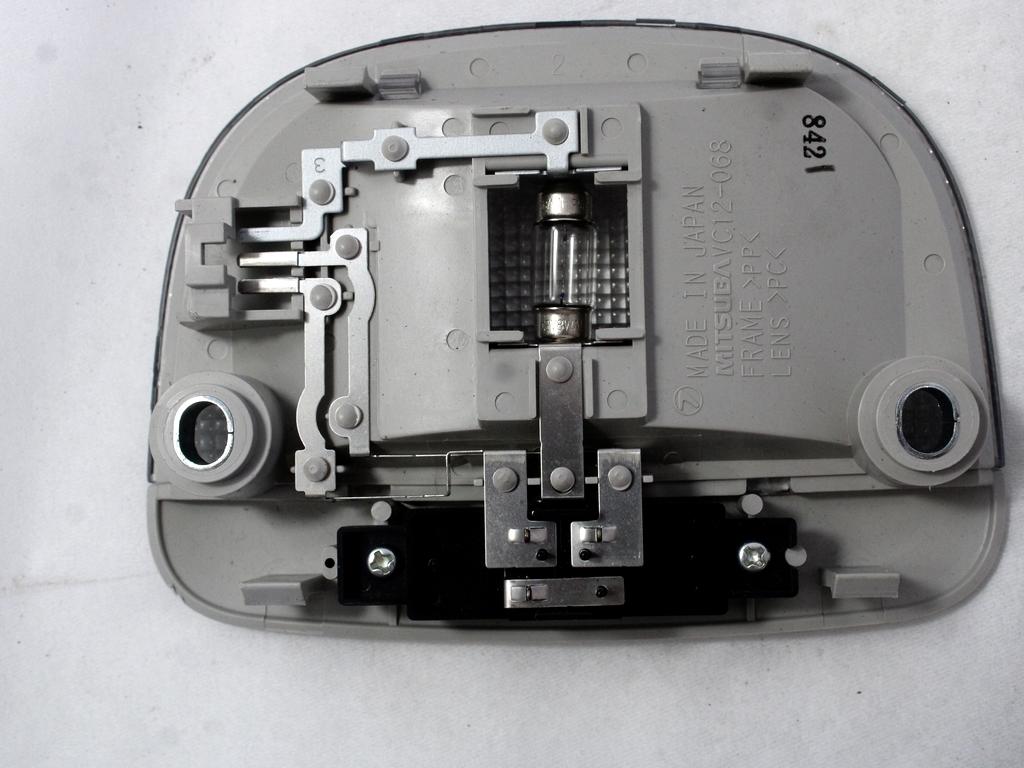 NOTRANJA SVETILA OEM N. 84601AG050ME ORIGINAL REZERVNI DEL SUBARU XV MK2 GT (DAL 2017)BENZINA LETNIK 2019