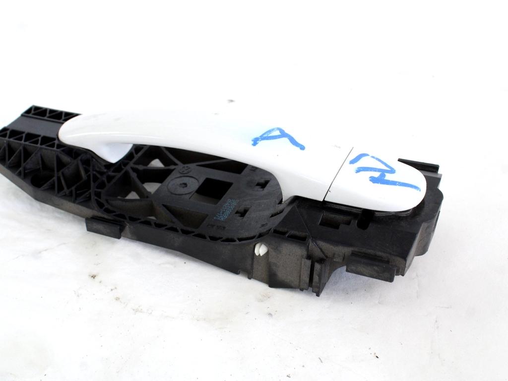 ZUNANJA KLJUKA SPREDNJA DESNA VRATA OEM N. 5N0837205MGRU ORIGINAL REZERVNI DEL VOLKSWAGEN POLO 6R1 6C1 (06/2009 - 02/2014) DIESEL LETNIK 2011