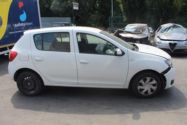 DACIA SANDERO 1.2 G 55KW 5M 5P (2015) RICAMBI IN MAGAZZINO