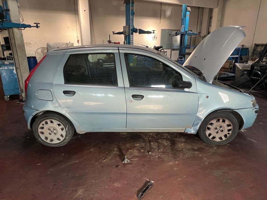 FIAT PUNTO 1.9 D 63KW 5M 5P (2003) RICAMBI IN MAGAZZINO