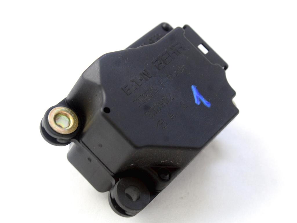 MOTORCEK OGREVANJA OEM N. 75622F ORIGINAL REZERVNI DEL VOLVO V70 MK2 285 (2000 - 2007) DIESEL LETNIK 2003