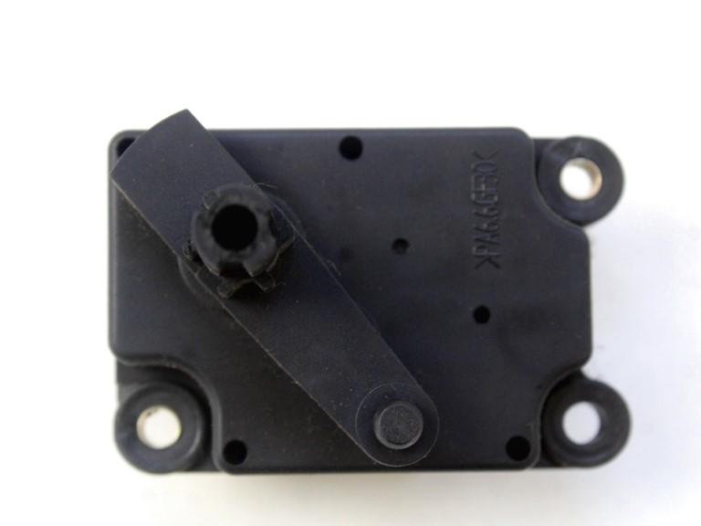 MOTORCEK OGREVANJA OEM N. 74931F ORIGINAL REZERVNI DEL VOLVO V70 MK2 285 (2000 - 2007) DIESEL LETNIK 2003