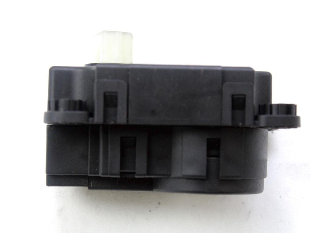 MOTORCEK OGREVANJA OEM N. N101980G/D ORIGINAL REZERVNI DEL PEUGEOT 308 4A 4B 4C 4E 4H MK1 BER/SW/CC (2007 - 2013) DIESEL LETNIK 2008