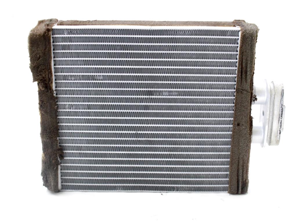 GRELEC RADIATORJA OEM N. 6Q0819031 ORIGINAL REZERVNI DEL VOLKSWAGEN POLO 9N R (2005 - 10/2009) BENZINA LETNIK 2007