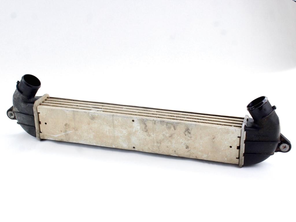 HLADILNIK INTERCOOLER OEM N. 46849068 ORIGINAL REZERVNI DEL FIAT DOBLO 223 MK1 R (2005 - 2009) DIESEL LETNIK 2008