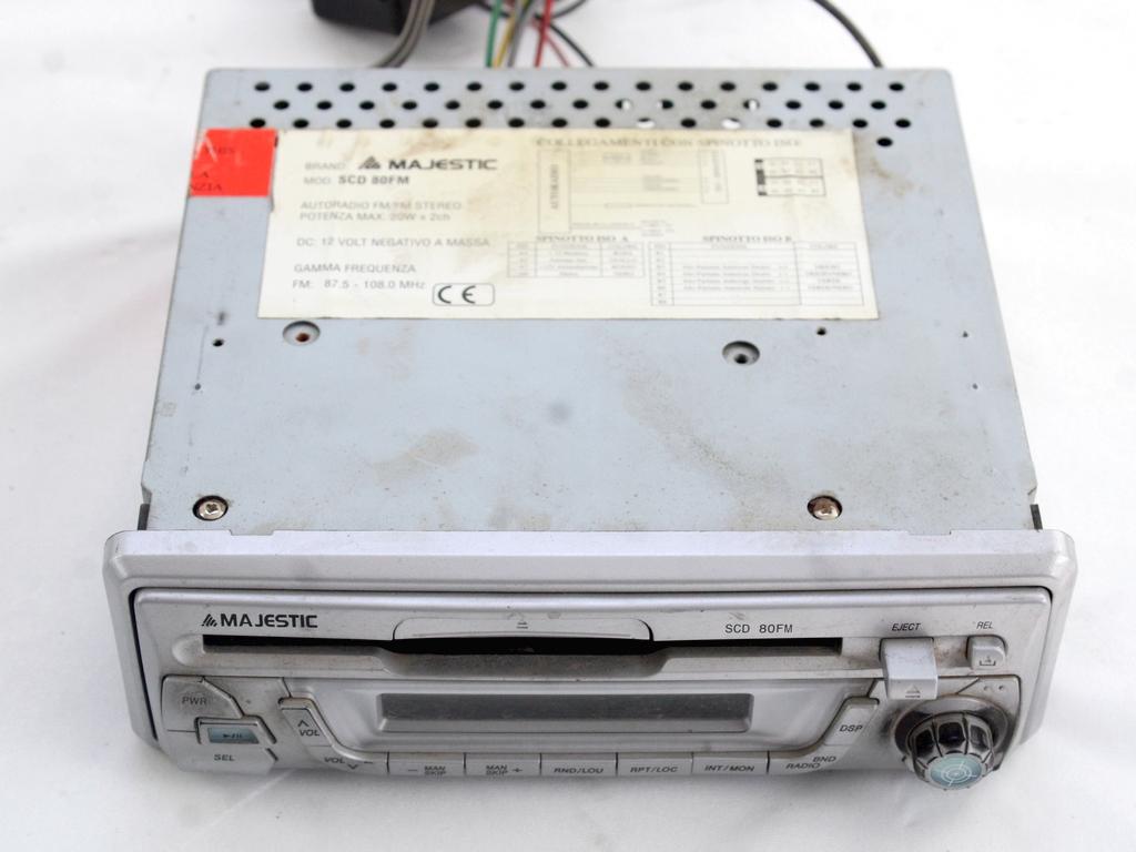 RADIO CD / OJACEVALNIK / IMETNIK HIFI OEM N. SCD80FM ORIGINAL REZERVNI DEL FIAT DOBLO 223 MK1 R (2005 - 2009) DIESEL LETNIK 2008