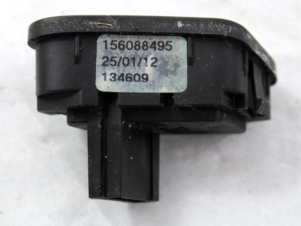 GLAVNO STIKALO LUCI OEM N. 156088495 ORIGINAL REZERVNI DEL ALFA ROMEO GIULIETTA 940 (2010 - 2020) DIESEL LETNIK 2012