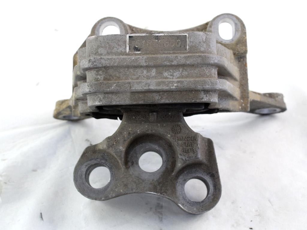 NOSILEC MENJALNIKA OEM N. 51879600 ORIGINAL REZERVNI DEL ALFA ROMEO GIULIETTA 940 (2010 - 2020) DIESEL LETNIK 2012