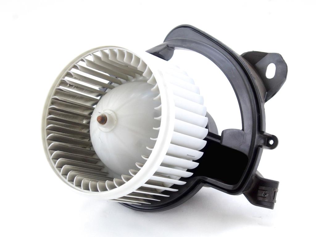 VENTILATOR  KABINE  OEM N. 77365038 ORIGINAL REZERVNI DEL ALFA ROMEO MITO 955 (2008 - 2018) BENZINA LETNIK 2009