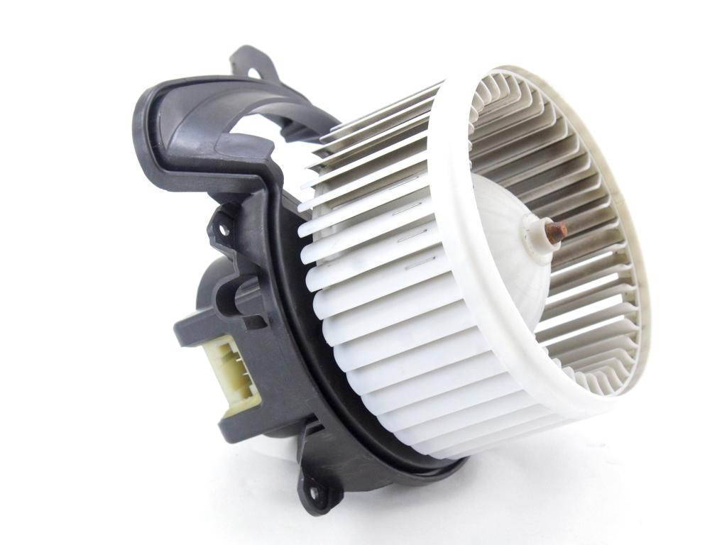 VENTILATOR  KABINE  OEM N. 77365038 ORIGINAL REZERVNI DEL ALFA ROMEO MITO 955 (2008 - 2018) BENZINA LETNIK 2009