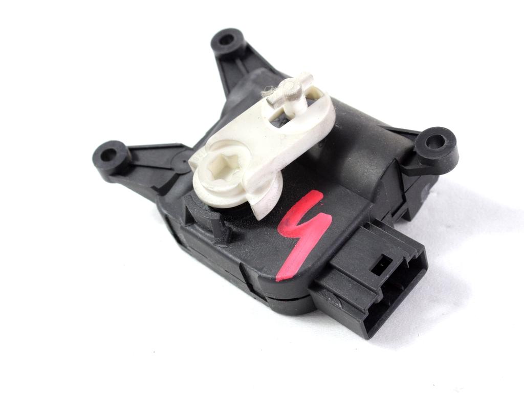 MOTORCEK OGREVANJA OEM N. 1K1907511C ORIGINAL REZERVNI DEL AUDI A3 MK2 8P 8PA 8P1 (2003 - 2008)DIESEL LETNIK 2005