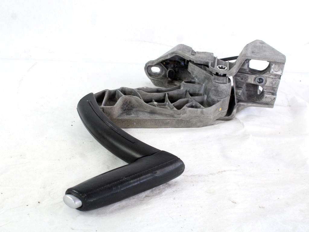 OEM N. 8P0711303B ORIGINAL REZERVNI DEL AUDI A3 MK2 8P 8PA 8P1 (2003 - 2008)DIESEL LETNIK 2005