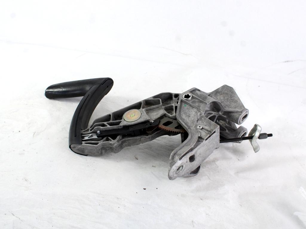 OEM N. 8P0711303B ORIGINAL REZERVNI DEL AUDI A3 MK2 8P 8PA 8P1 (2003 - 2008)DIESEL LETNIK 2005