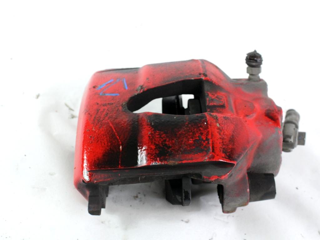 SPREDNJE DESNE ZAVORNE CELJUSTI  OEM N. 1K0615124D ORIGINAL REZERVNI DEL AUDI A3 MK2 8P 8PA 8P1 (2003 - 2008)DIESEL LETNIK 2005