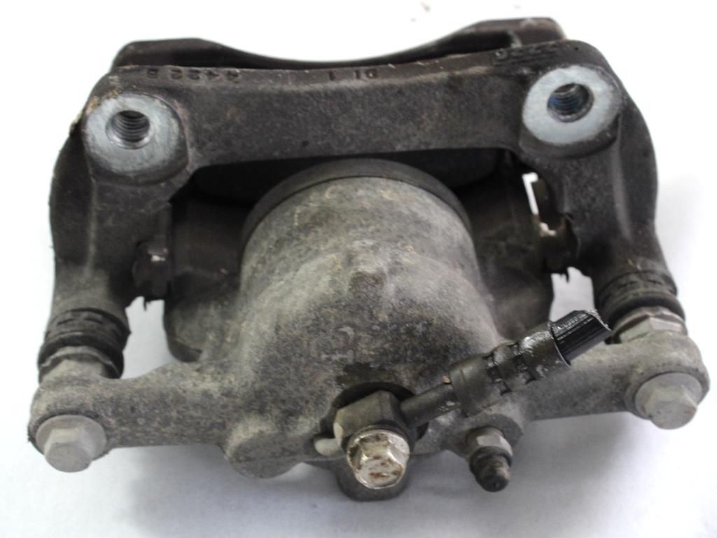 SPREDNJE LEVE ZAVORNE CELJUSTI  OEM N. 1893879 ORIGINAL REZERVNI DEL FORD KA+ PLUS UK FK MK3 (2016 -2019) BENZINA LETNIK 2016