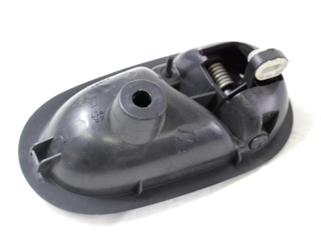 NOTRANJA KLJUKA  OEM N. 826721919R ORIGINAL REZERVNI DEL DACIA SANDERO / SANDERO STEPWAY MK2 (2012 - 2016) BENZINA/GPL LETNIK 2015