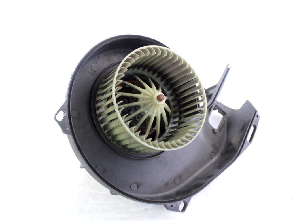 VENTILATOR  KABINE  OEM N. 13124703 ORIGINAL REZERVNI DEL OPEL MERIVA A X03 R (2006 - 2010) BENZINA LETNIK 2008