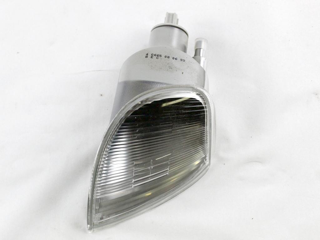 SPREDNJI INDIKATOR OEM N. 630359 ORIGINAL REZERVNI DEL CITROEN SAXO (1996 - 1999)BENZINA LETNIK 1999