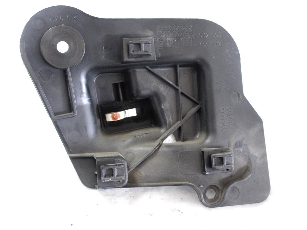 NOTRANJA KLJUKA  OEM N. 13121861 ORIGINAL REZERVNI DEL OPEL MERIVA A X03 R (2006 - 2010) BENZINA LETNIK 2008