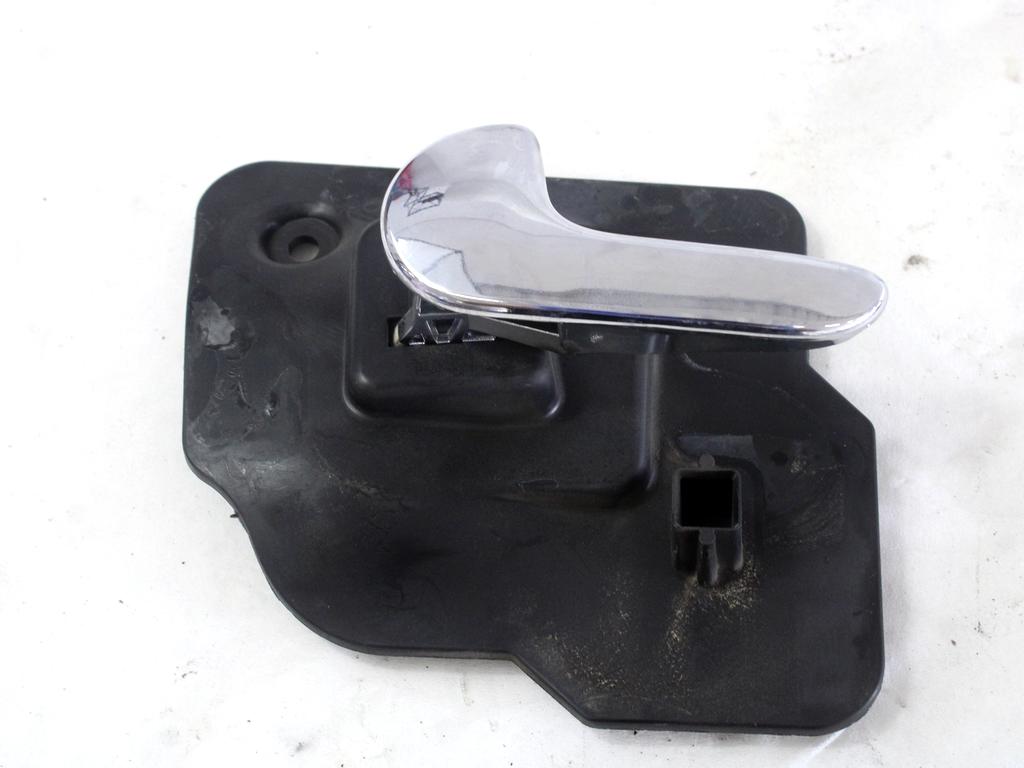 NOTRANJA KLJUKA  OEM N. 13121858 ORIGINAL REZERVNI DEL OPEL MERIVA A X03 R (2006 - 2010) BENZINA LETNIK 2008