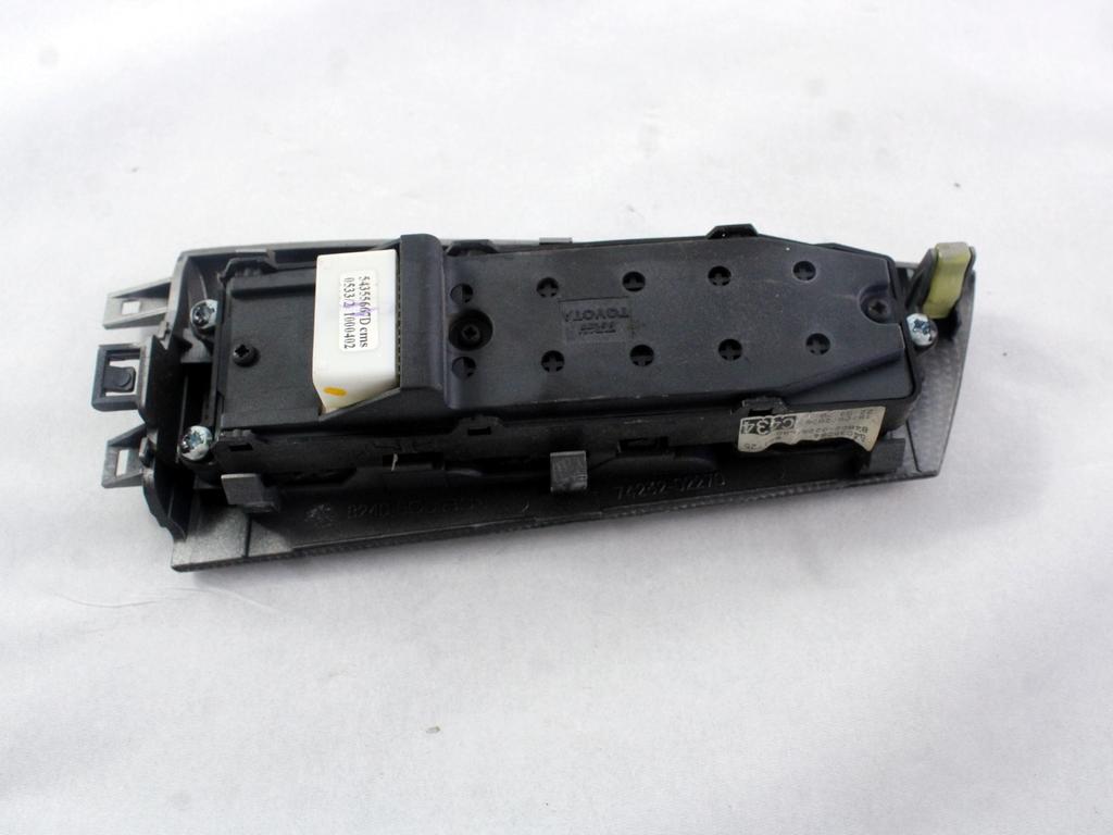 STIKALO SPREDNJIH LEVIH SIP OEM N. 84802-02251-B0 ORIGINAL REZERVNI DEL TOYOTA COROLLA E12 (2000 - 2006) DIESEL LETNIK 2005