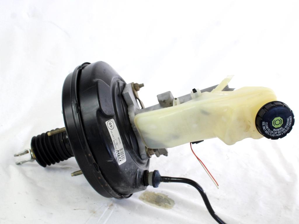 SERVO OJACEVALNIK ZAVOR S PUMPO OEM N. 4461009360 ORIGINAL REZERVNI DEL TOYOTA COROLLA E12 (2000 - 2006) DIESEL LETNIK 2005