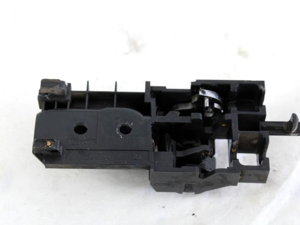 NOTRANJA KLJUKA  OEM N. 6920505040B0 ORIGINAL REZERVNI DEL TOYOTA COROLLA E12 (2000 - 2006) DIESEL LETNIK 2005