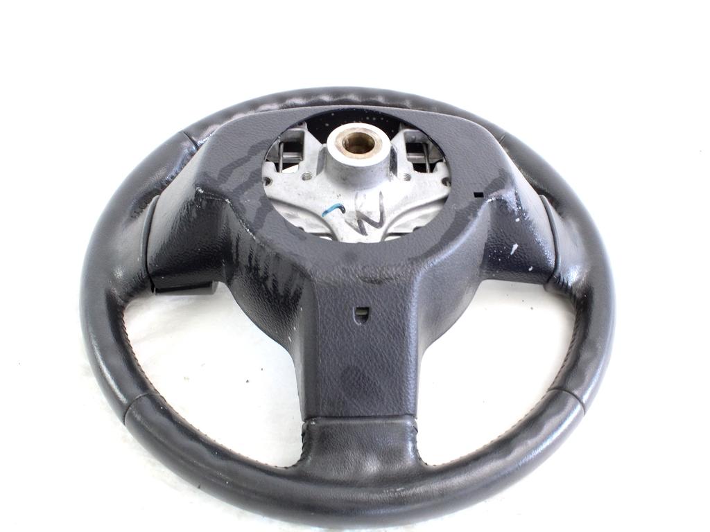 VOLAN OEM N. 4510002390B0 ORIGINAL REZERVNI DEL TOYOTA COROLLA E12 (2000 - 2006) DIESEL LETNIK 2005