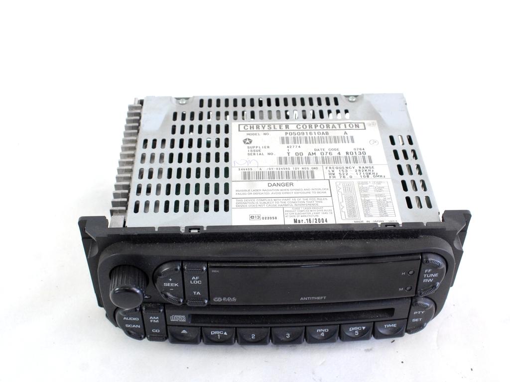 RADIO CD / OJACEVALNIK / IMETNIK HIFI OEM N. 05091610AB ORIGINAL REZERVNI DEL CHRYSLER VOYAGER/GRAN VOYAGER RG RS MK4 (2001 - 2007) DIESEL LETNIK 2004