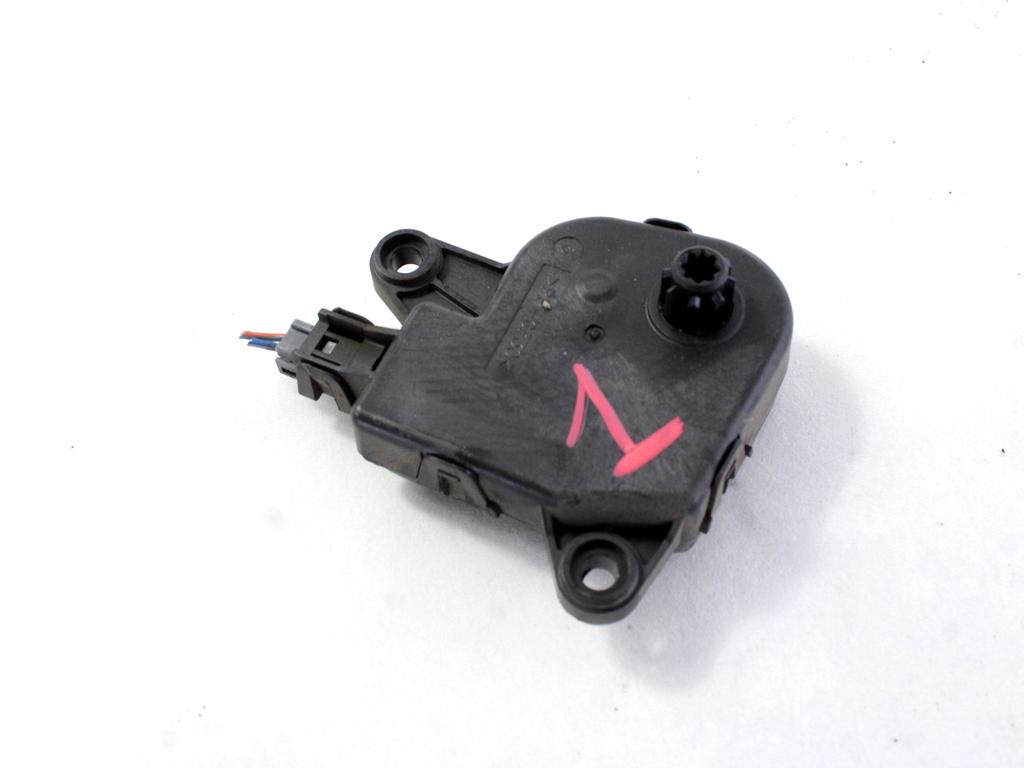 MOTORCEK OGREVANJA OEM N. 04885465AA ORIGINAL REZERVNI DEL CHRYSLER VOYAGER/GRAN VOYAGER RG RS MK4 (2001 - 2007) DIESEL LETNIK 2004