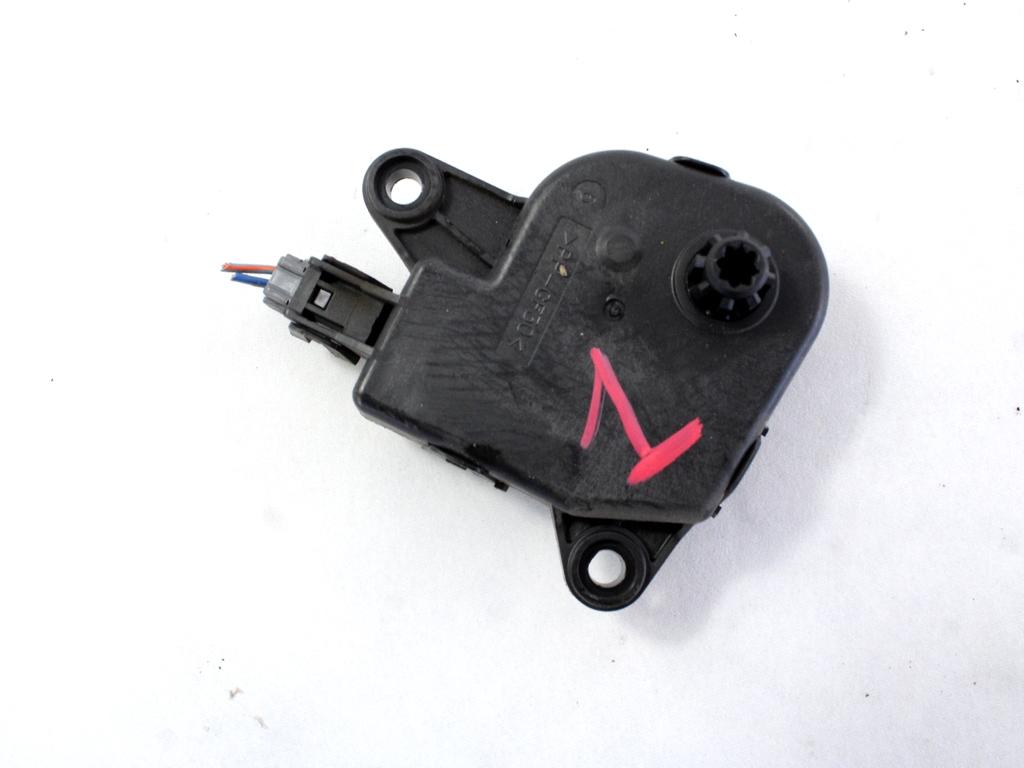 MOTORCEK OGREVANJA OEM N. 04885465AA ORIGINAL REZERVNI DEL CHRYSLER VOYAGER/GRAN VOYAGER RG RS MK4 (2001 - 2007) DIESEL LETNIK 2004