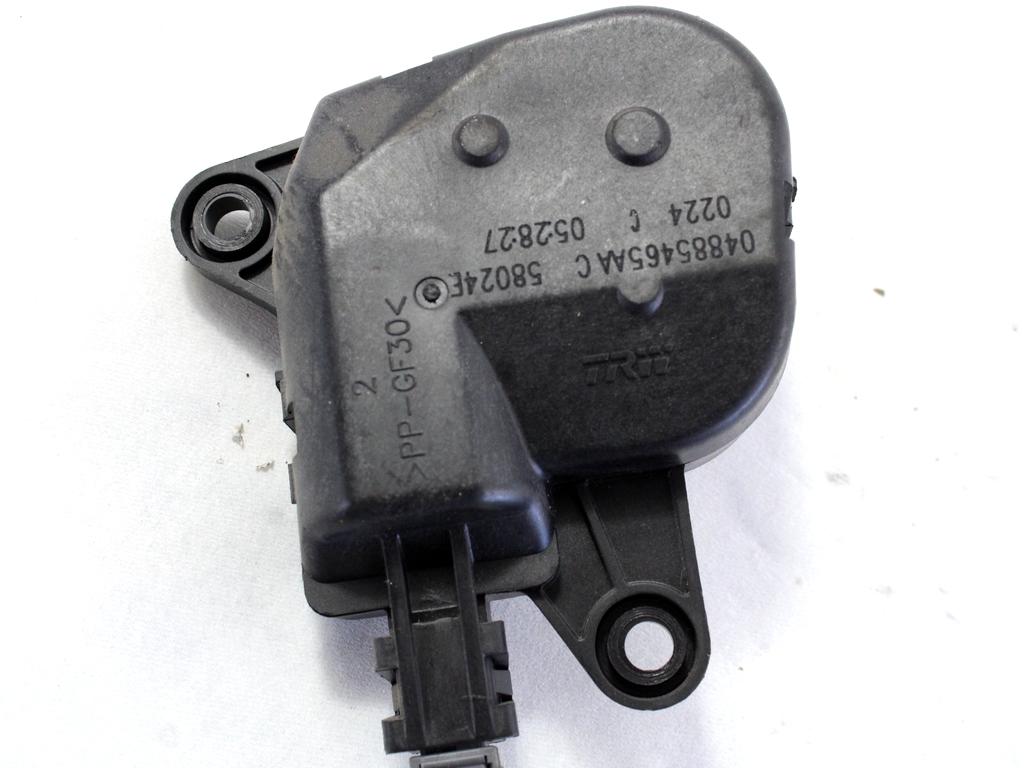 MOTORCEK OGREVANJA OEM N. 04885465AA ORIGINAL REZERVNI DEL CHRYSLER VOYAGER/GRAN VOYAGER RG RS MK4 (2001 - 2007) DIESEL LETNIK 2004