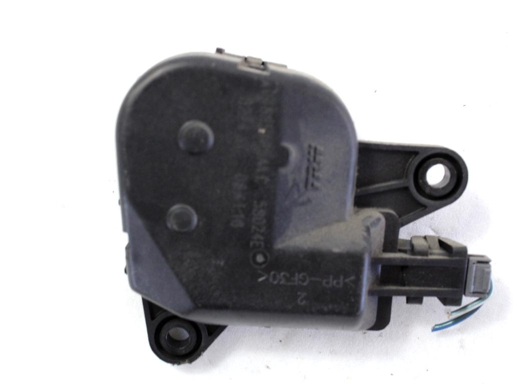 MOTORCEK OGREVANJA OEM N. 04885465AA ORIGINAL REZERVNI DEL CHRYSLER VOYAGER/GRAN VOYAGER RG RS MK4 (2001 - 2007) DIESEL LETNIK 2004