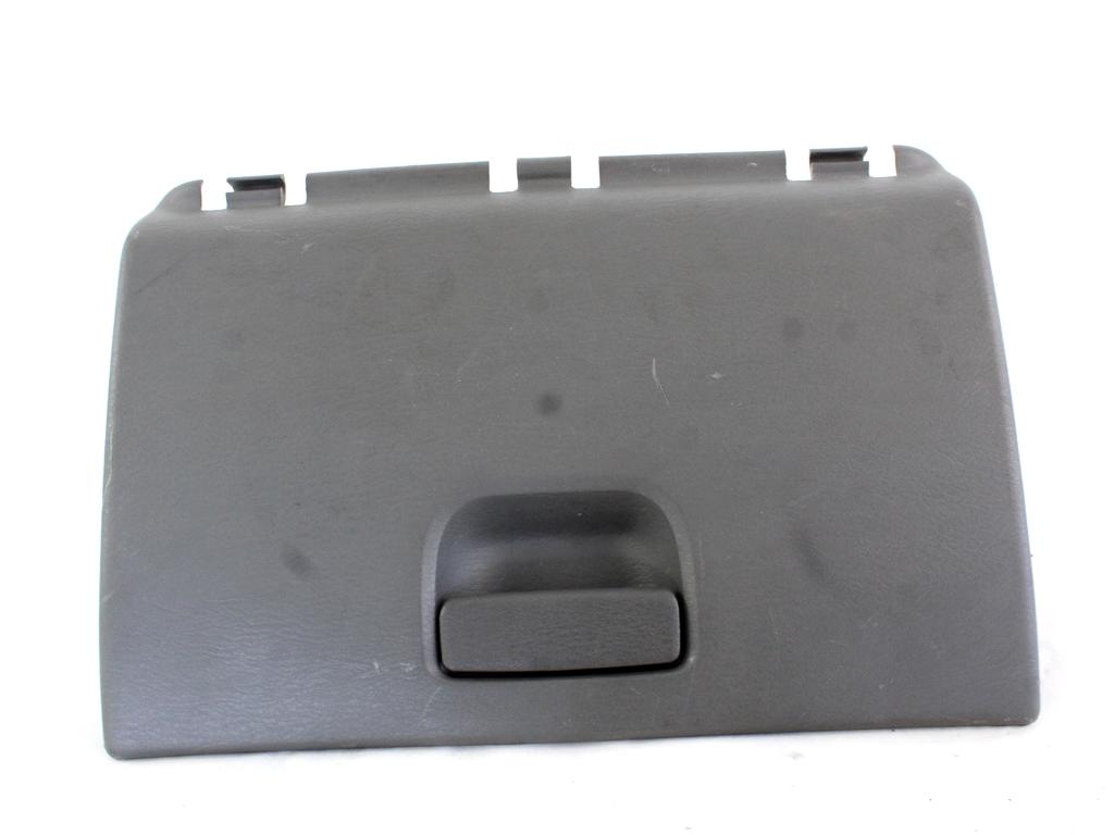 PREDAL ZA DOKUMENTE OEM N. 05009029AA ORIGINAL REZERVNI DEL CHRYSLER VOYAGER/GRAN VOYAGER RG RS MK4 (2001 - 2007) DIESEL LETNIK 2004