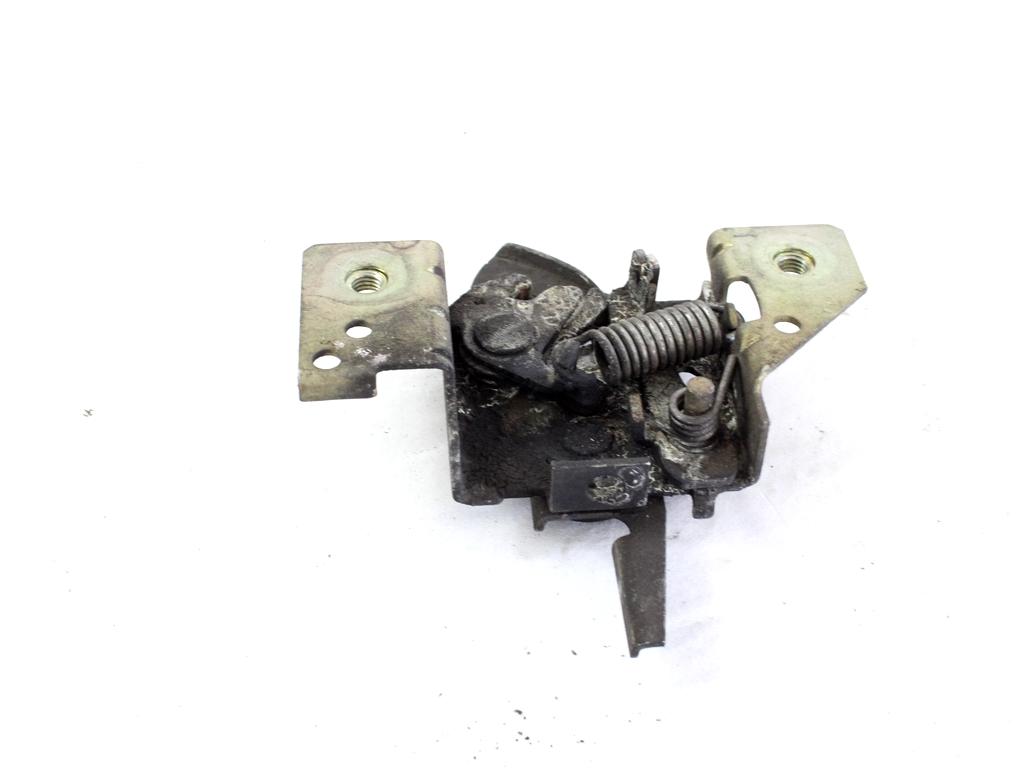 ZAKLEP POKROVA MOTORJA  OEM N. 1474279 ORIGINAL REZERVNI DEL FORD FUSION JU (2002 - 02/2006) DIESEL LETNIK 2003