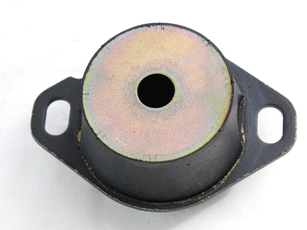 NOSILCI MOTORJA/DRUGO OEM N. 96033565 ORIGINAL REZERVNI DEL CITROEN SAXO (1999 - 2004)BENZINA LETNIK 2000