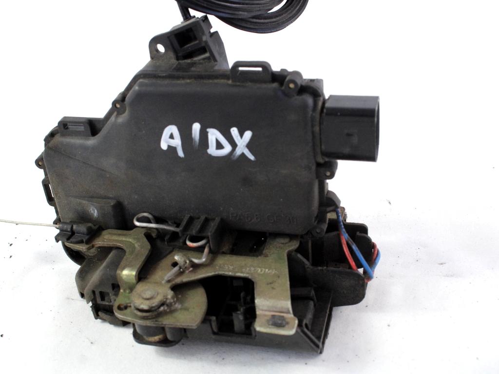 CENTRALNI ZAKLEP SPREDNJIH VRAT  OEM N. 6X1837014G ORIGINAL REZERVNI DEL VOLKSWAGEN LUPO 6X1 6E1 (04/1999 - 05/2005) DIESEL LETNIK 2001