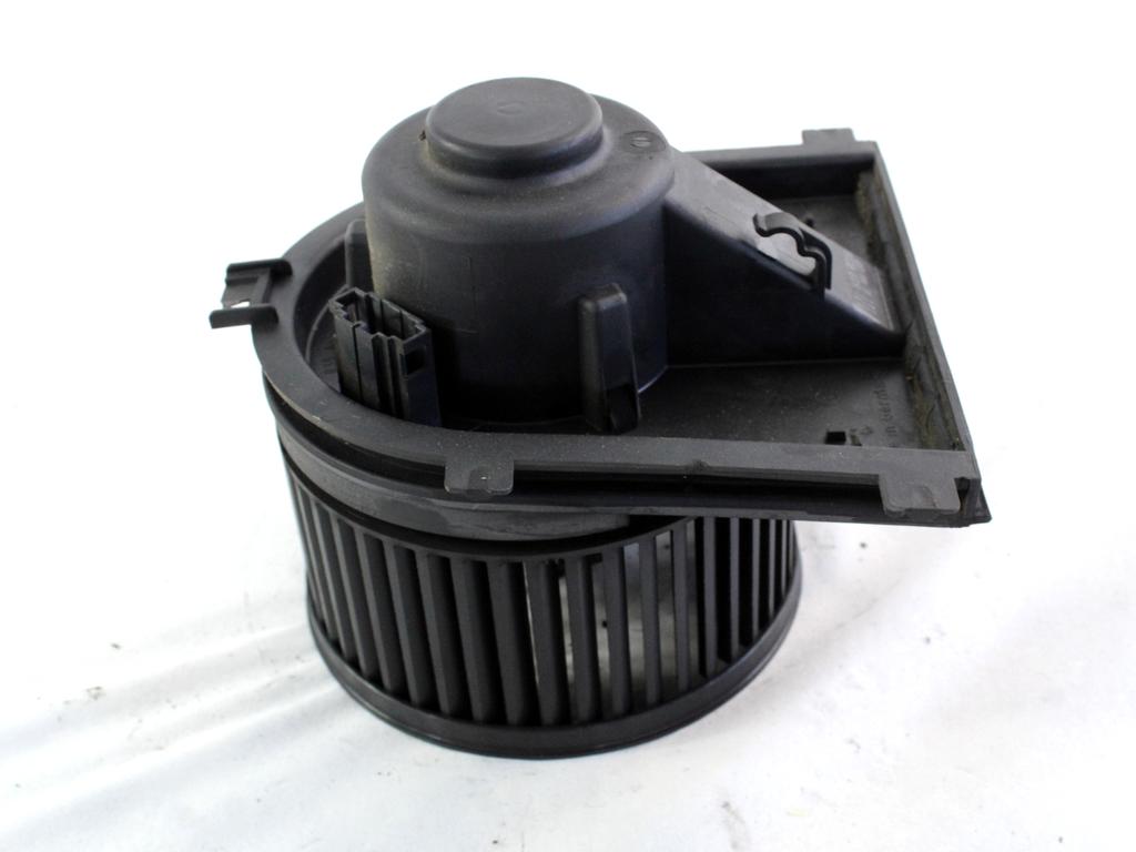 VENTILATOR  KABINE  OEM N. 1J1819021B ORIGINAL REZERVNI DEL VOLKSWAGEN LUPO 6X1 6E1 (04/1999 - 05/2005) DIESEL LETNIK 2001