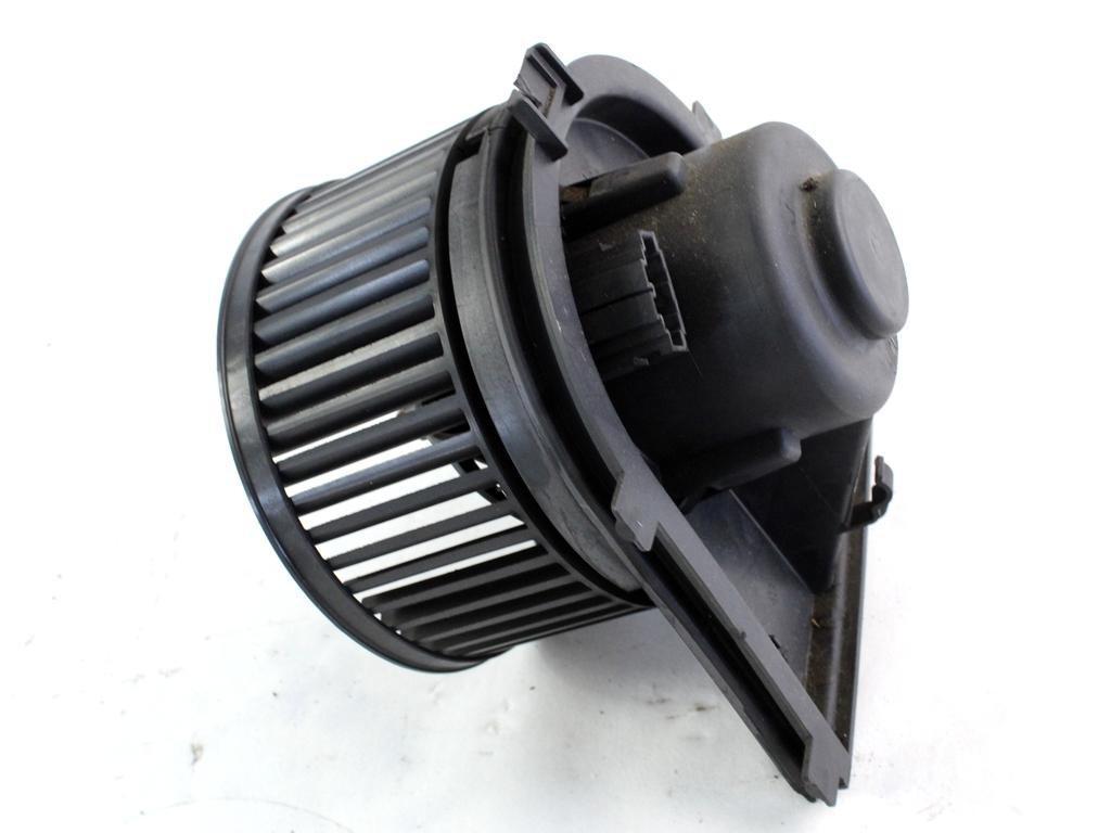 VENTILATOR  KABINE  OEM N. 1J1819021B ORIGINAL REZERVNI DEL VOLKSWAGEN LUPO 6X1 6E1 (04/1999 - 05/2005) DIESEL LETNIK 2001