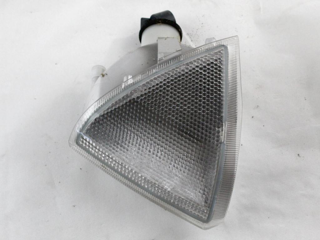 SPREDNJI INDIKATOR OEM N. 95659627 ORIGINAL REZERVNI DEL CITROEN AX (1986 - 1998)BENZINA LETNIK 1991