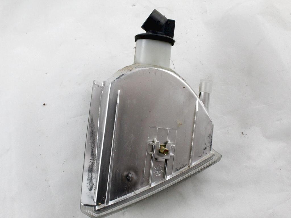 SPREDNJI INDIKATOR OEM N. 95659627 ORIGINAL REZERVNI DEL CITROEN AX (1986 - 1998)BENZINA LETNIK 1991